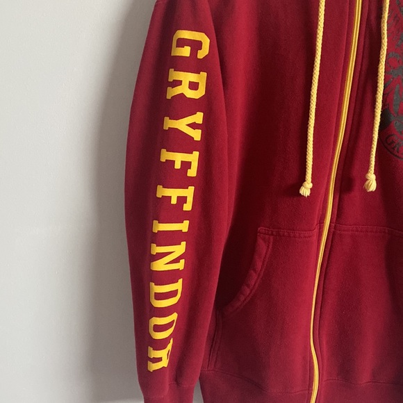 Universal Studios Harry Potter men's griffindor zip up hoodie jacket - Picture 2 of 12